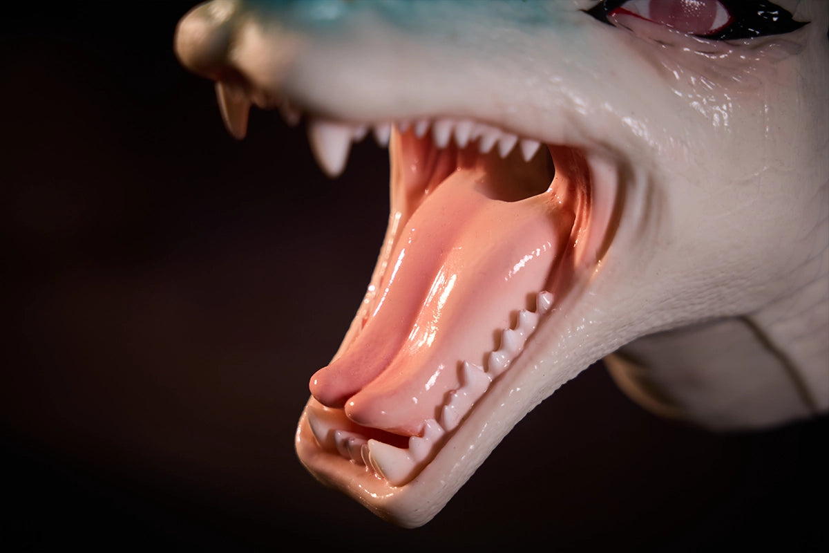 Soft-Fang Technology in Aurora's Mouth